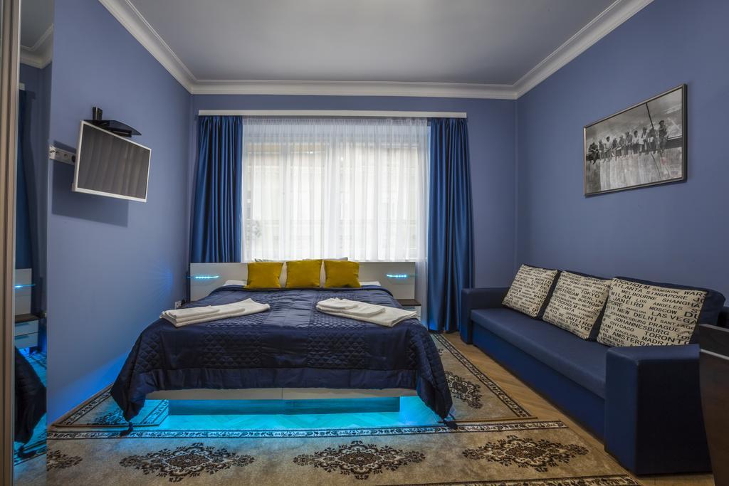 Luxury Air-Conditioned Rooms In Old Town براتسيلافا المظهر الخارجي الصورة